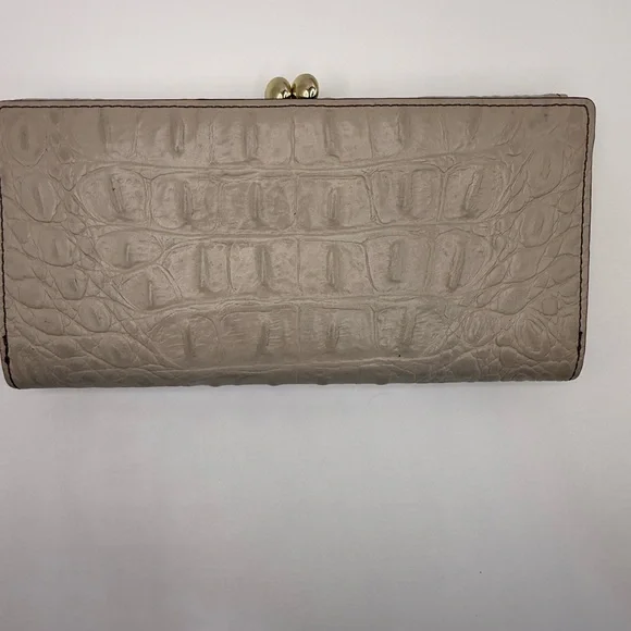 Kate Spade Croc Embossed Elegant Taupe Women's Wallet kisslock GUC - Picture 5 of 12